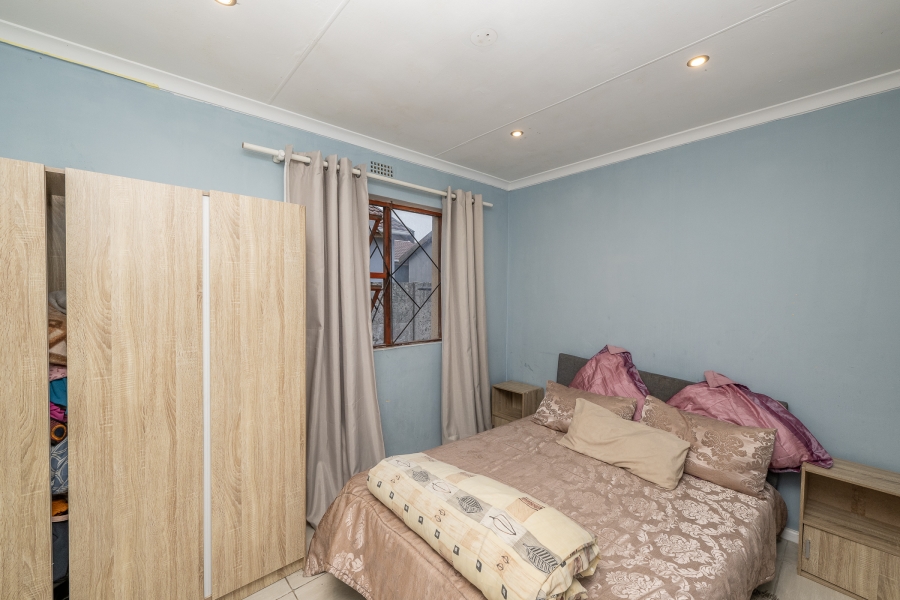 2 Bedroom Property for Sale in Highbury Park Western Cape